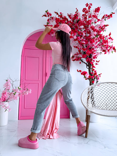 BASIC T-shirt with square neckline - soft pink